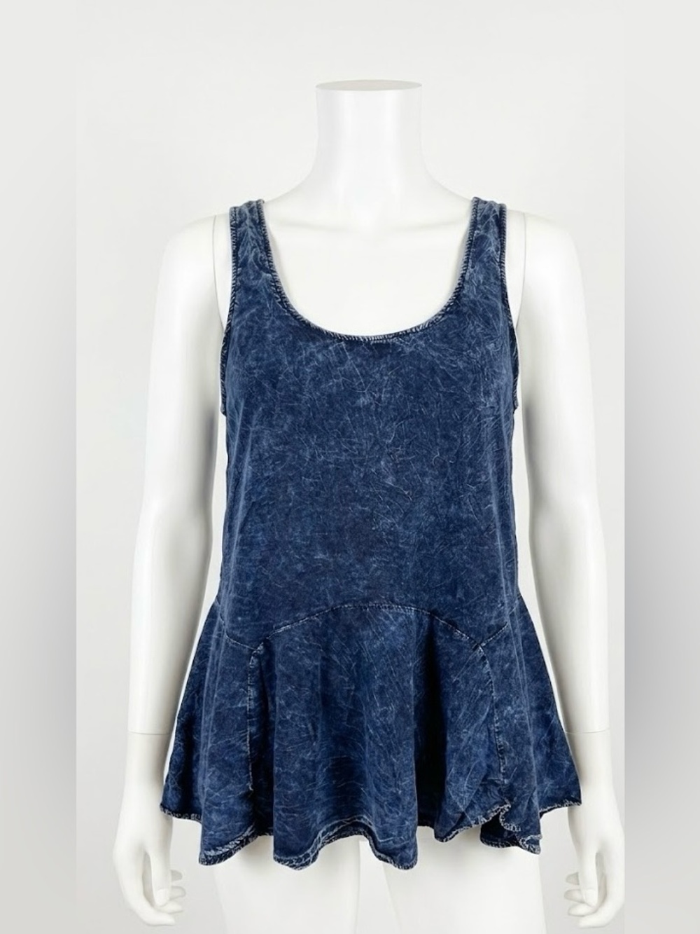 Finn & Clover Washed Denim-Look Navy Sleeveless Peplum Tank Women’s Large